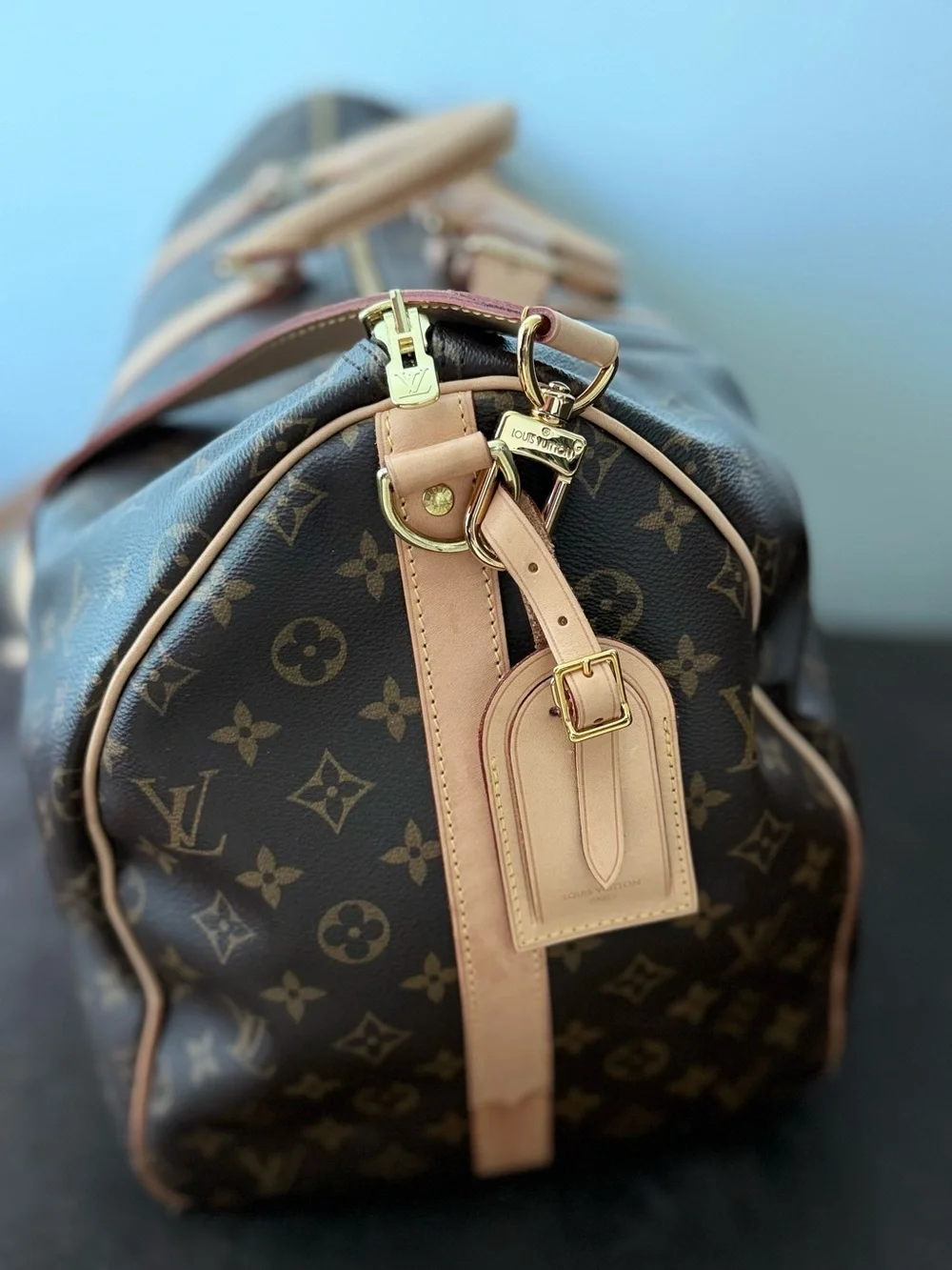 Louis Vuitton straps adjustable